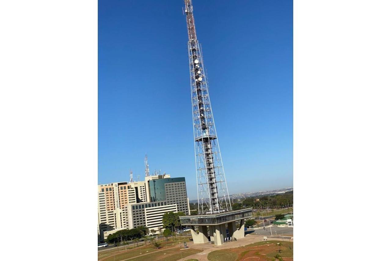 Flat Encantador No 7º Com Vista Pra Torre De Tv Бразилиа Экстерьер фото